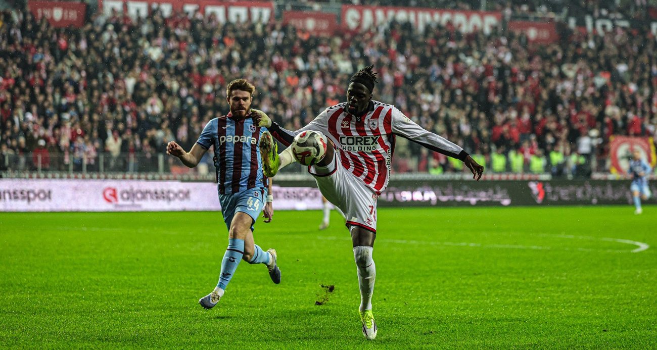 Samsunspor'u farklı geçti! Karadeniz derbisinde kazanan Trabzonspor