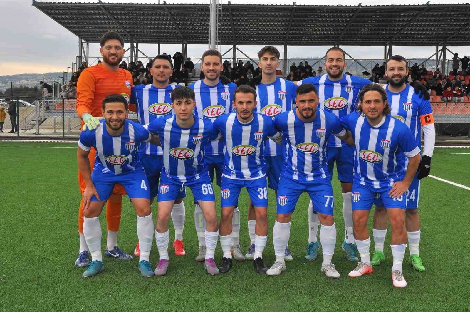 Selendi Belediyespor namağlup yoluna devam ediyor