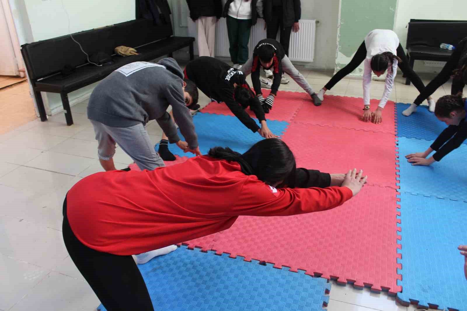 Siirt'in Şampiyonluk Avcıları: Atletizmde Hedef Türkiye ve Dünya
