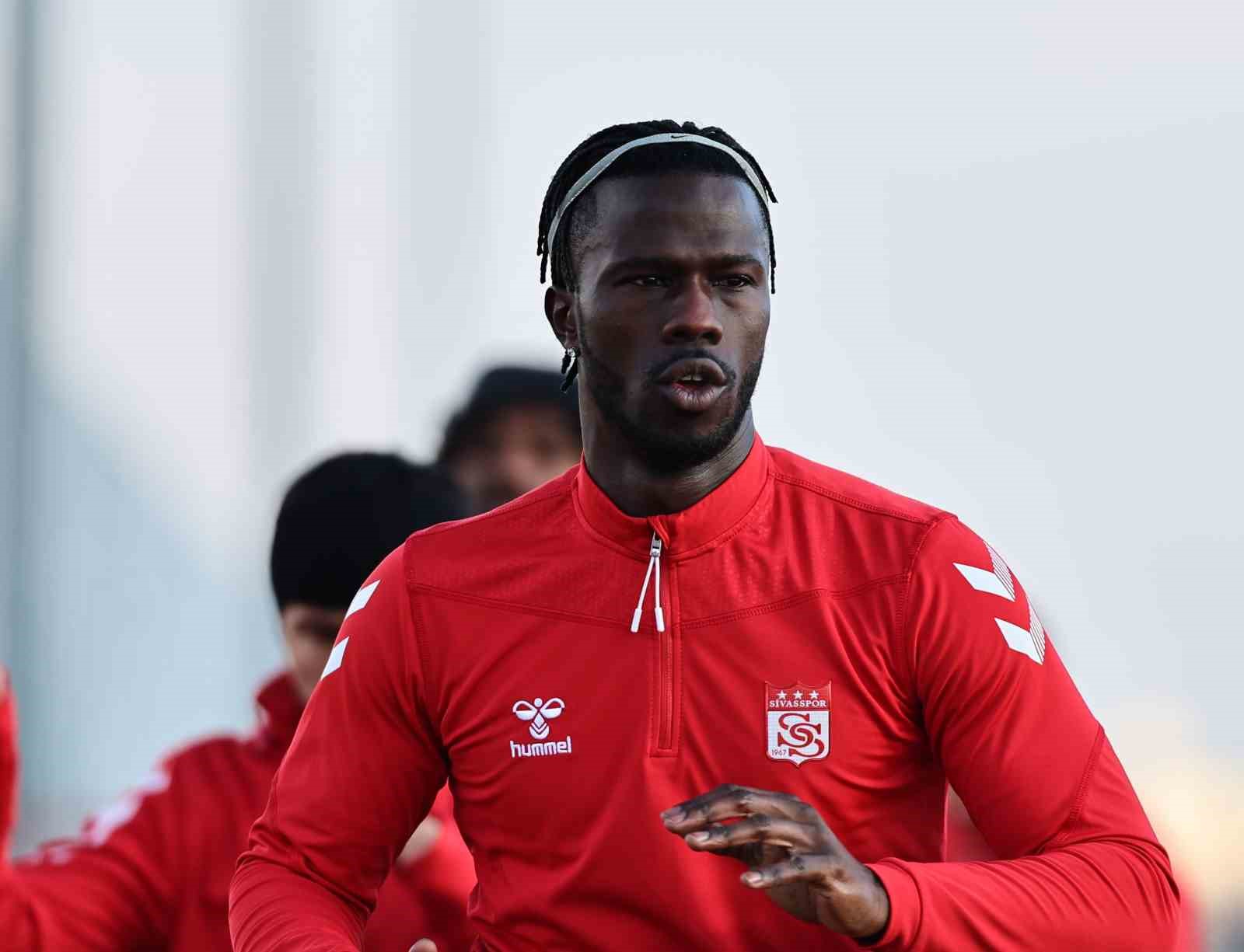 Wanda Nara’nın Gölgesinde Kalan Yıldızın Sivas’la Macerası Son Buldu