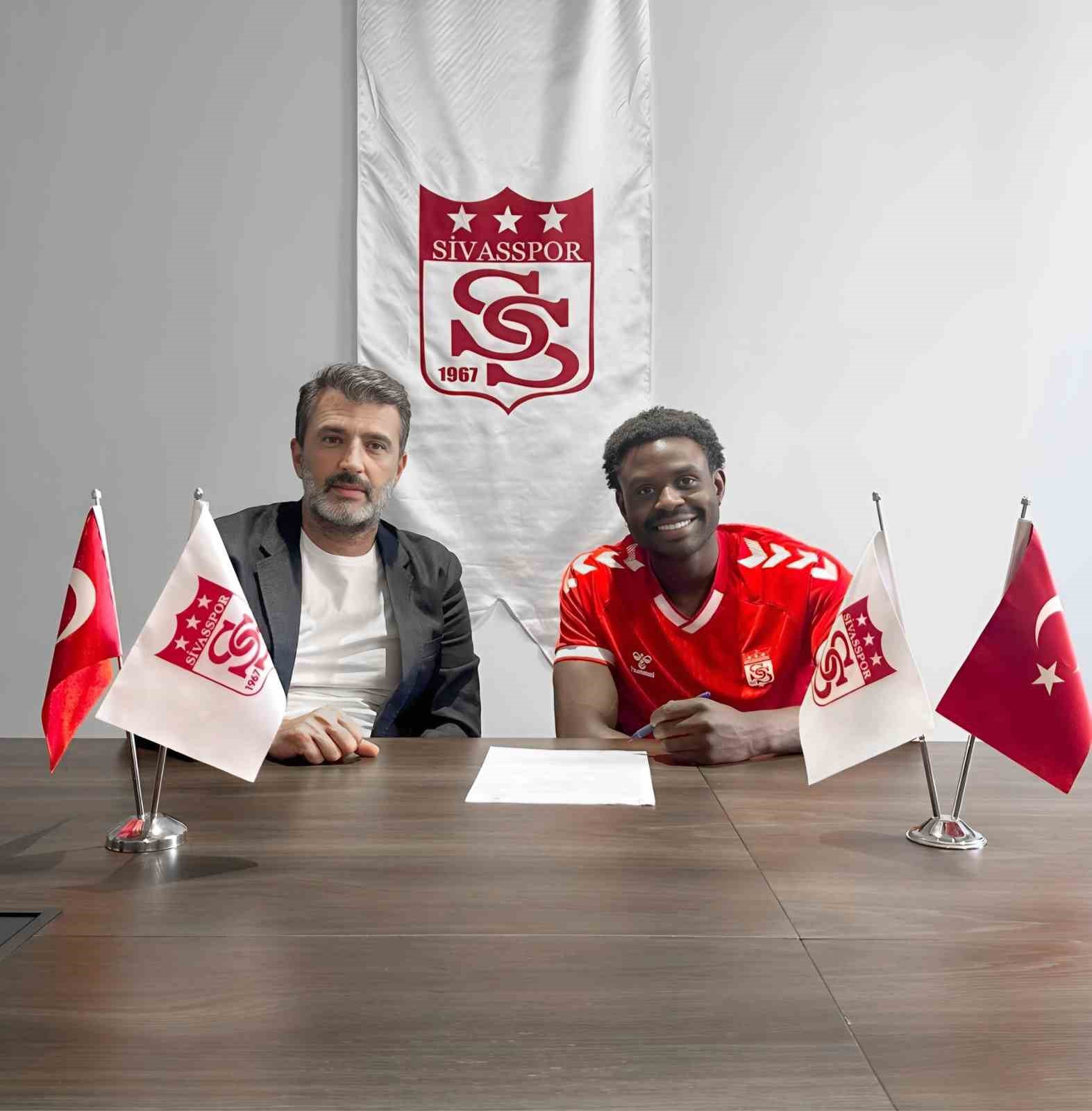 Sivasspor, Benjamin Kimpioka’yı transfer etti