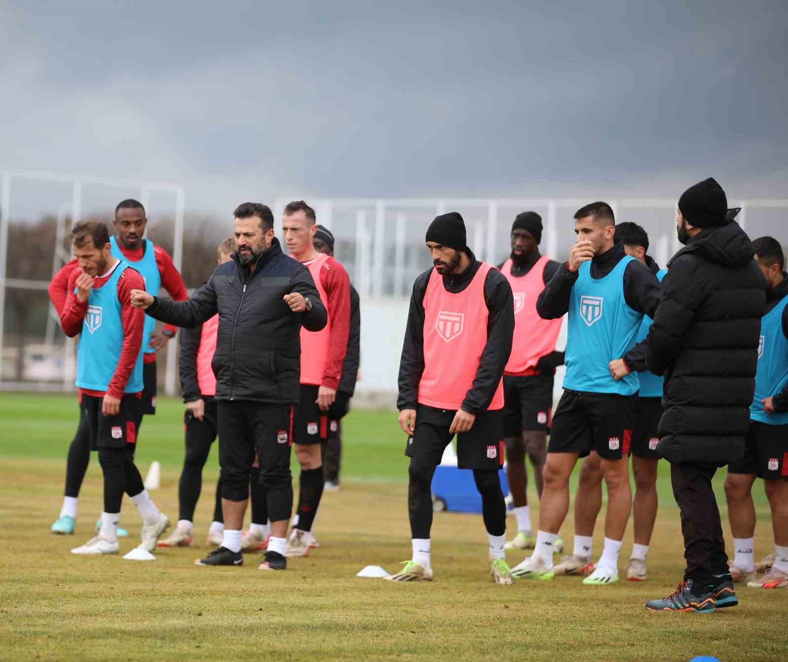 Sivasspor Kayserispor maçına hazırlanıyor