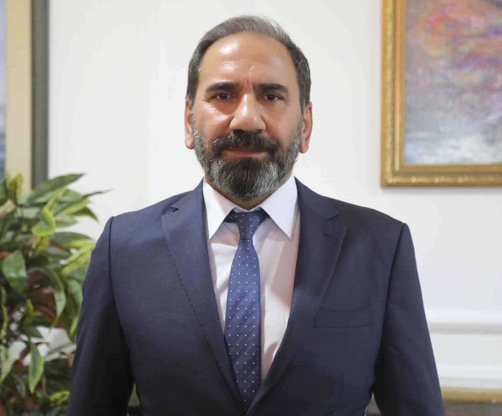 Sivasspor'un Eski Teknik Direktörüne Vedası: "Teşekkürler Mecnun Hoca"