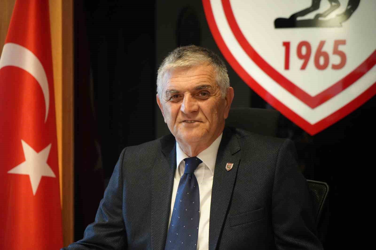 Suat Çakır: "İlk 5 için ligde kalan 24 puanın tamamına talibiz"