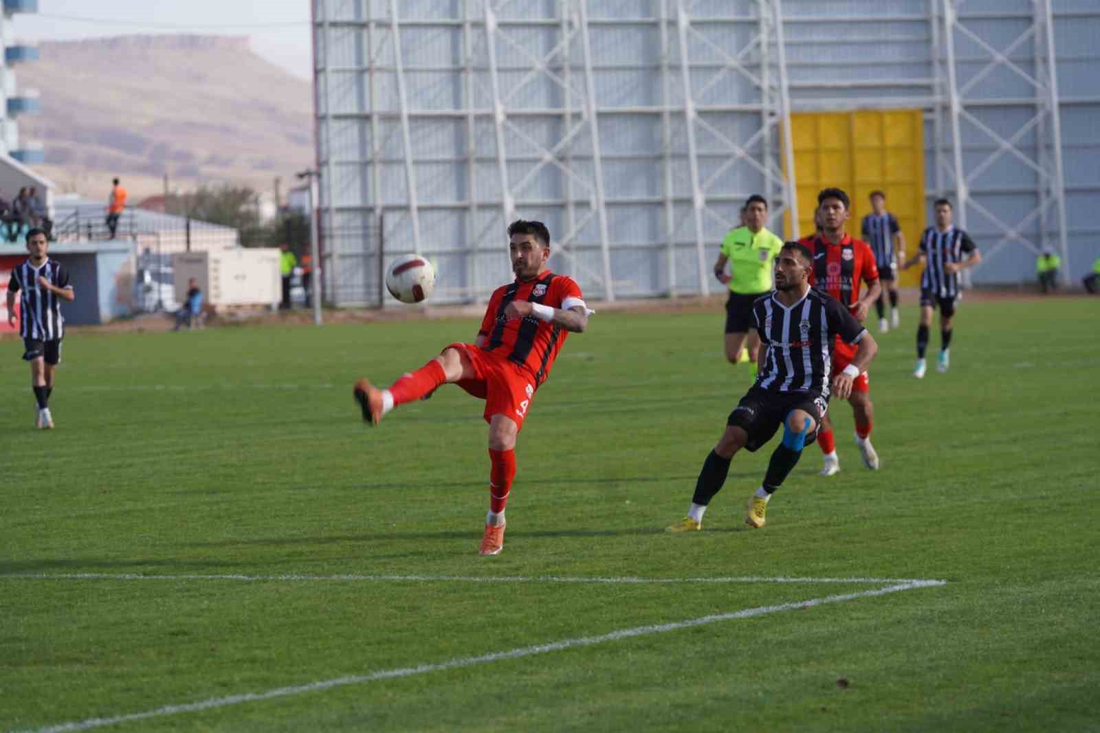 TFF 2.Lig: Aksaray Belediyespor: 0 – GMG Kastamonuspor: 2