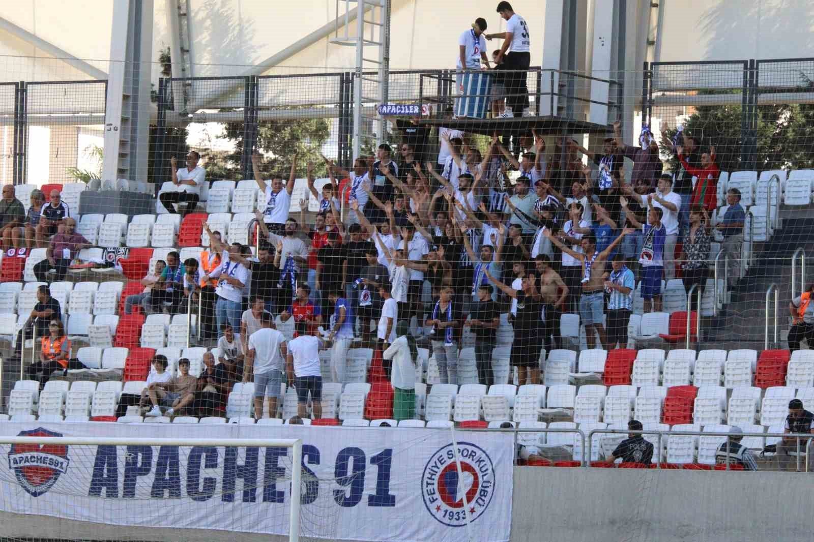İzmir'in Efsanesi Altay, Fethiyespor'la Beraberliğe Razı Oldu