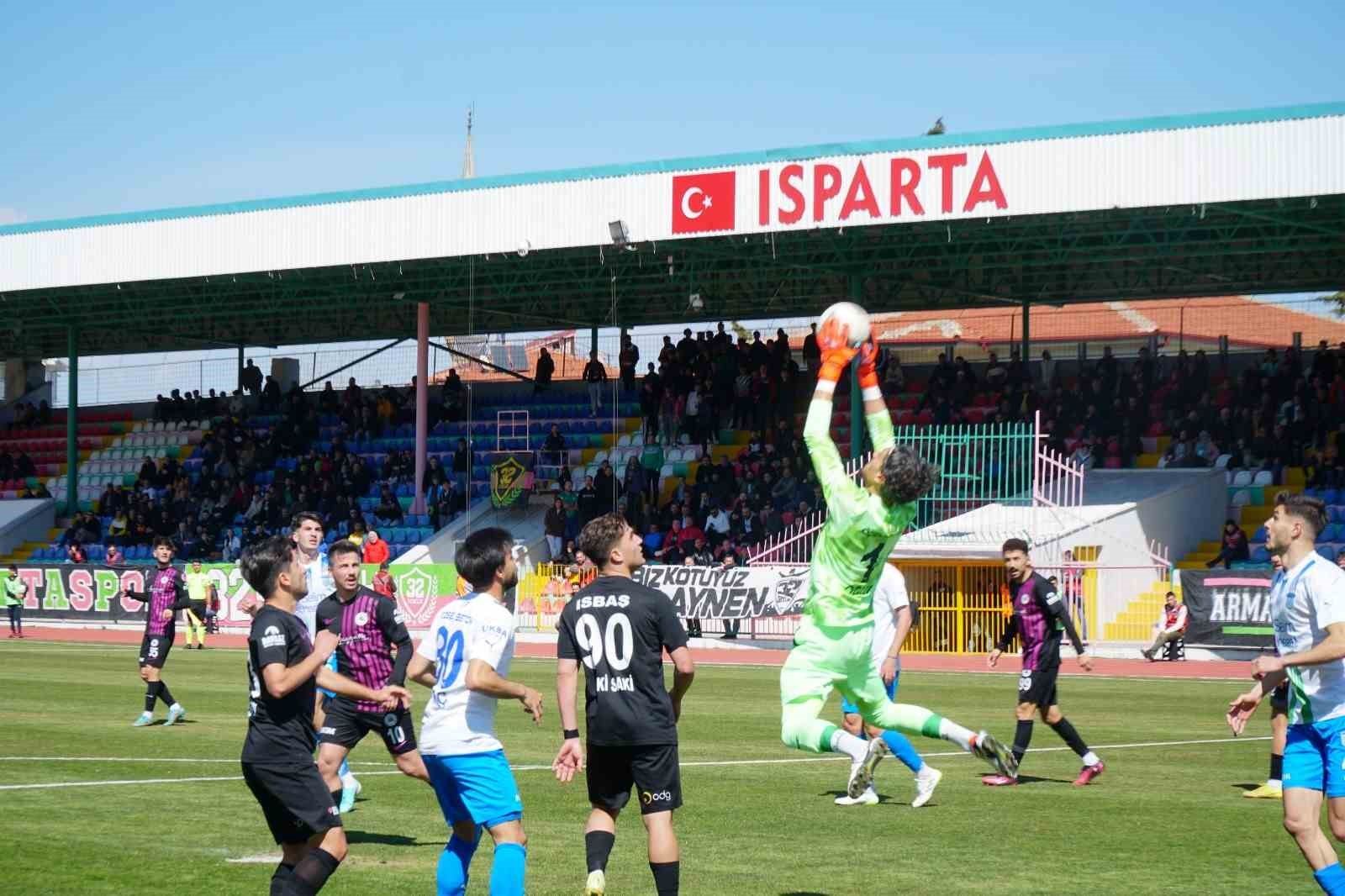 TFF 2. Lig: Isparta 32 Spor: 0 – Karaman Futbol Kulübü: 1