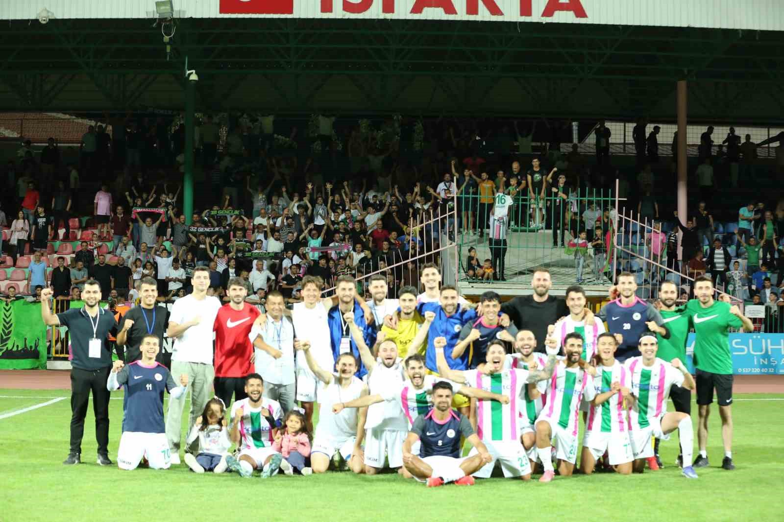 TFF 2. Lig: Isparta 32 Spor: 5 – Kırklarelispor: 1