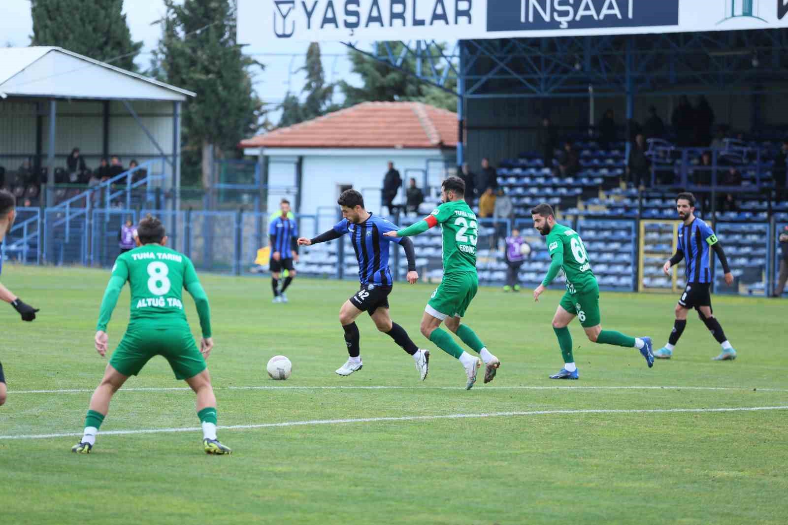 TFF 2. Lig: Karacabey Belediyespor: 0 – Kırklarelispor: 0