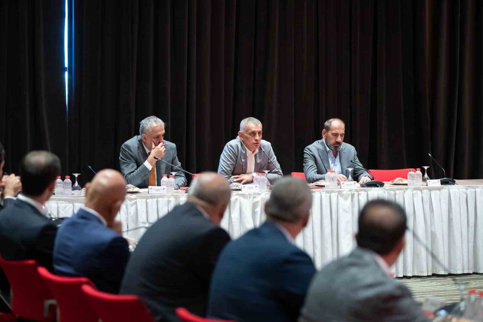 Türk Futbolu'nun Dış İlişkilerinde Yeni Bir Adım