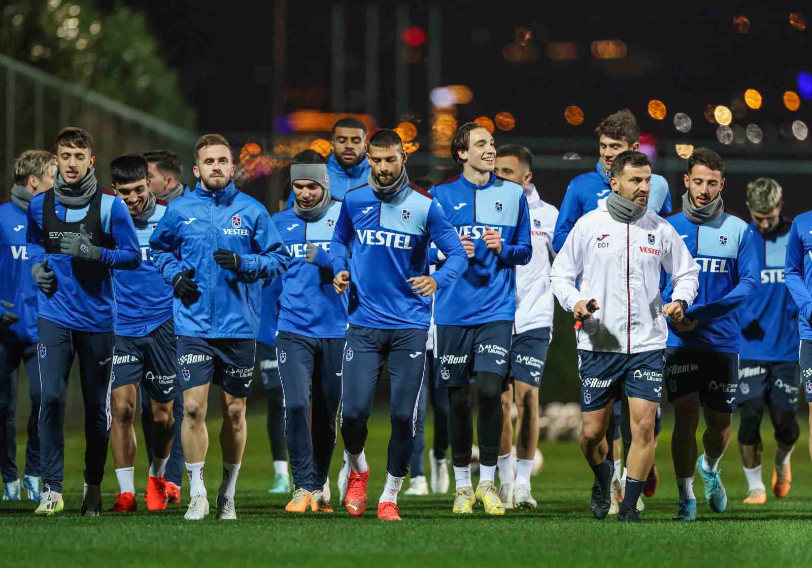 Trabzonspor, ara transfer döneminde kadrosunu güçlendirmeyi planlıyor