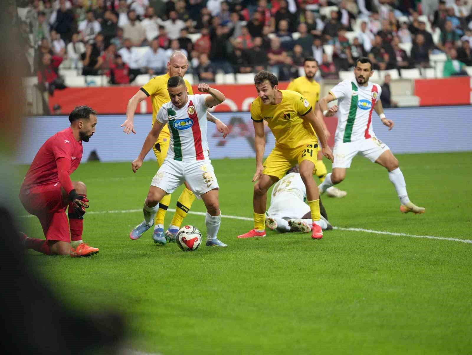 Trendyol 1. Lig: Amed Sportif Faaliyetler: 0 – İstanbulspor: 0
