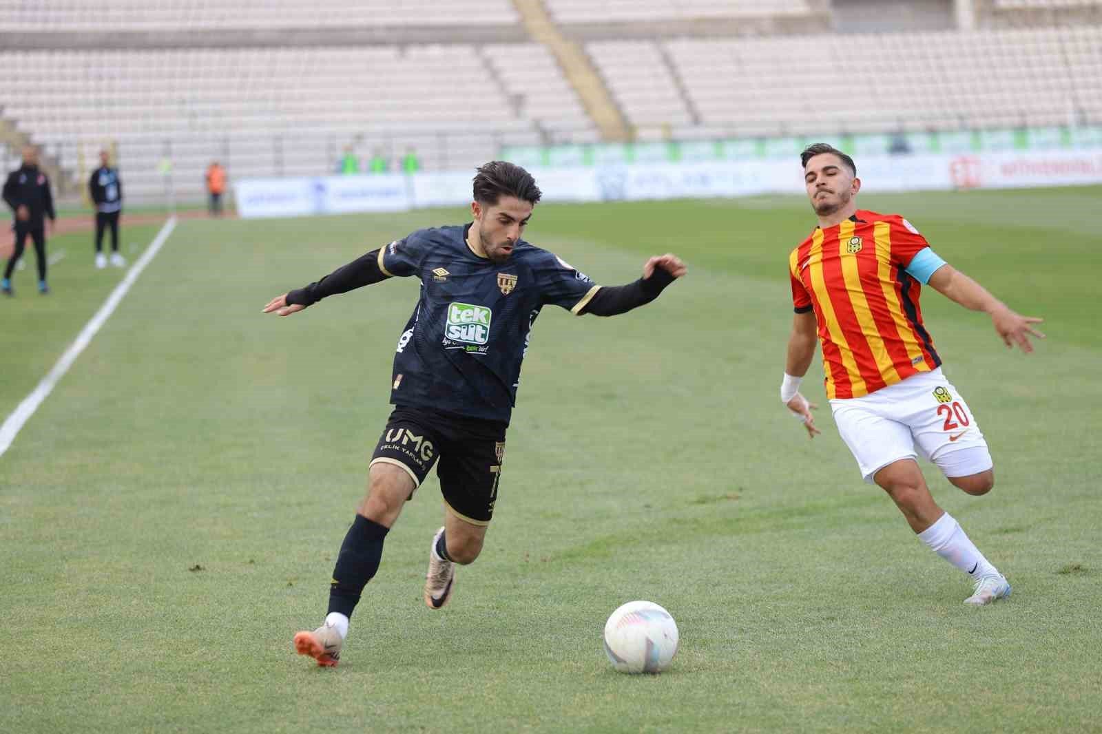 Bandırmaspor, Yeni Malatyaspor'u Devirip Zirveye Tekrar Merhaba Dedi