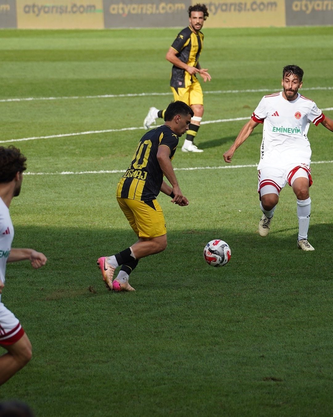 Trendyol 1. Lig: İstanbulspor: 4 - Ümraniyespor: 0