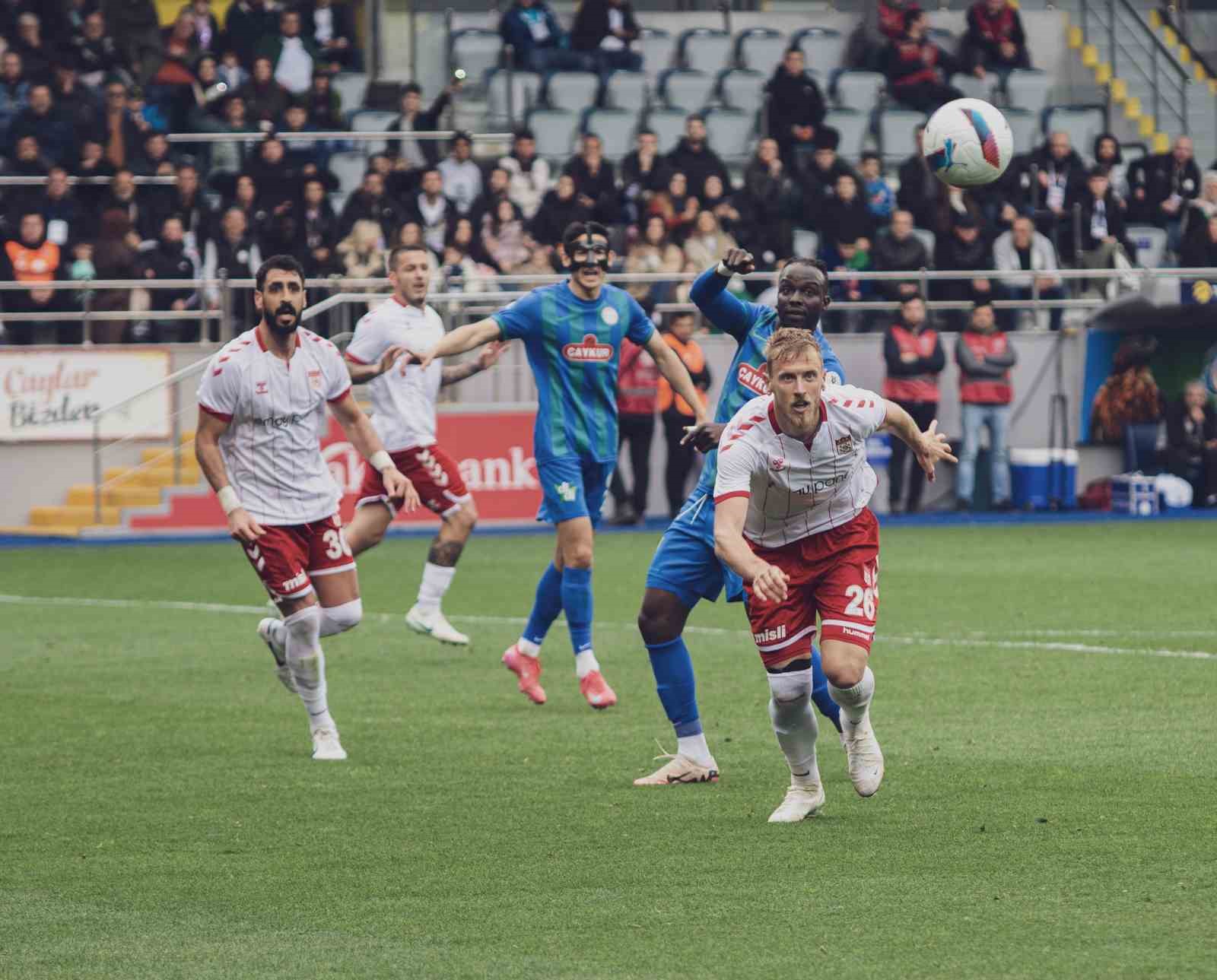 Trendyol Süper Lig: Çaykur Rizespor: 1 – Sivasspor: 1 (Maç sonucu)