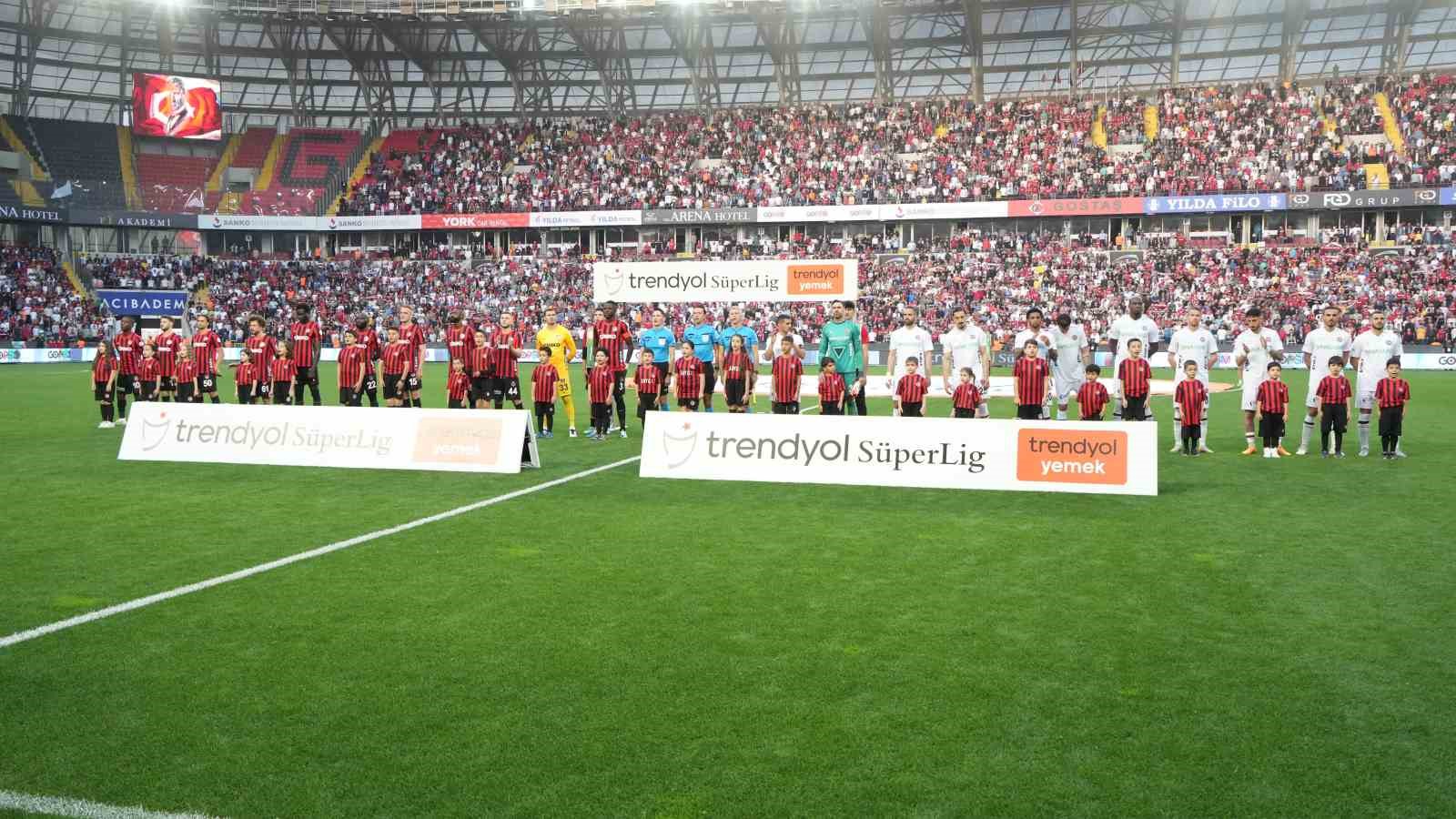 Gaziantep’te Dev Çekişme: Süper Lig’de Gol Festivali Bekleniyor
