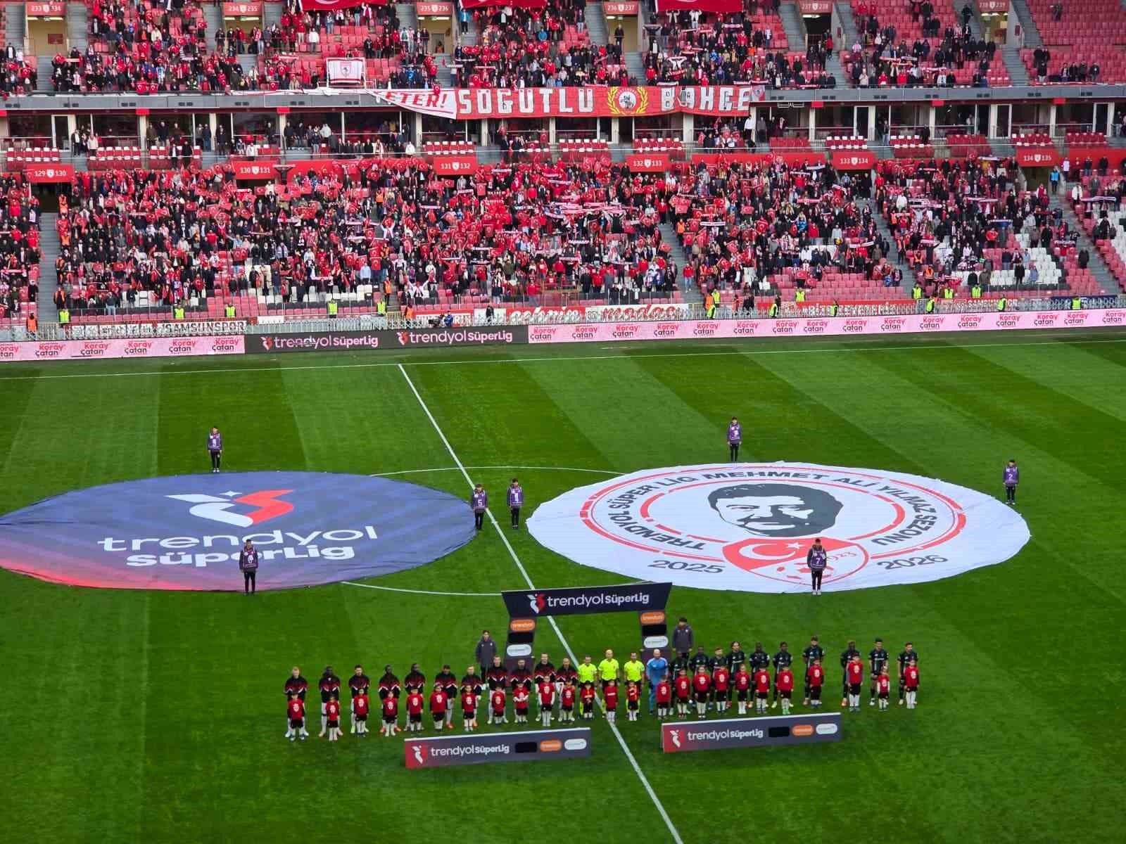 Trendyol Süper Lig: Samsunspor: 0 – Kocaelispor: 0 (Maç devam ediyor)