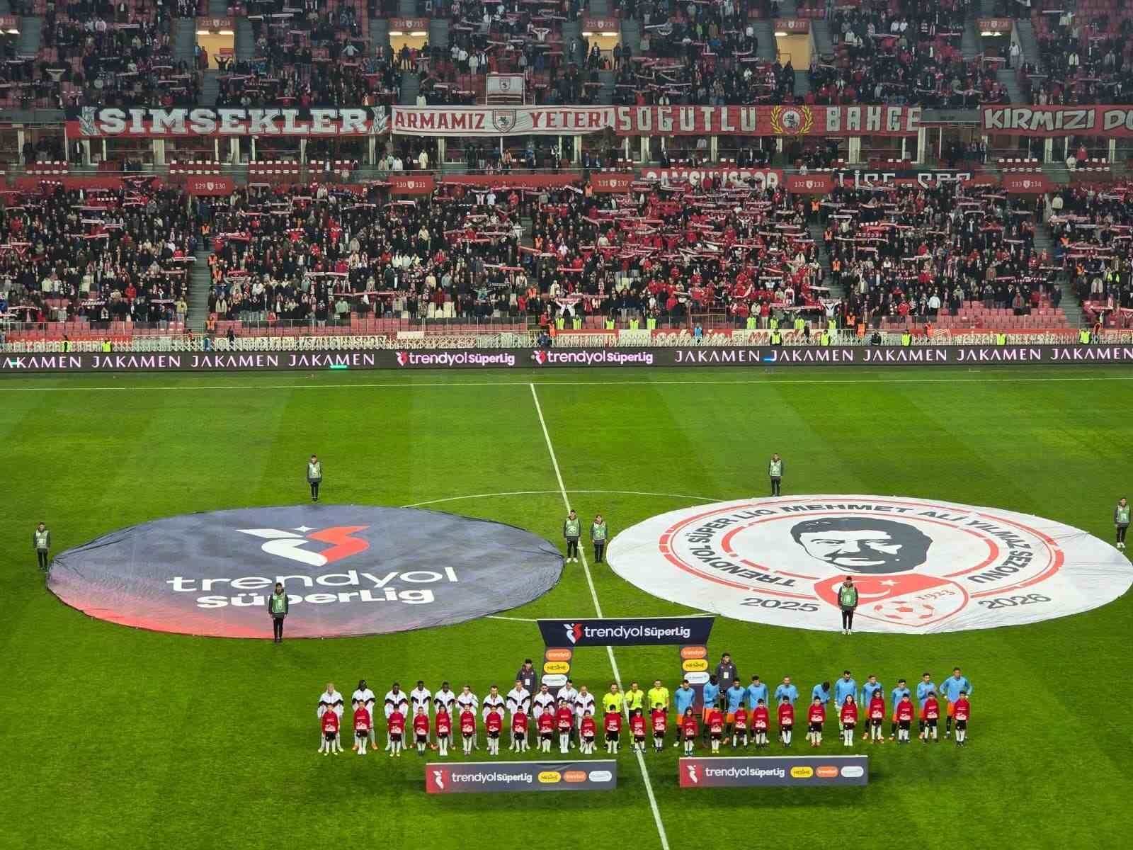 Trendyol Süper Lig: Samsunspor: 0 - RAMS Başakşehir: 0 (Maç devam ediyor)
