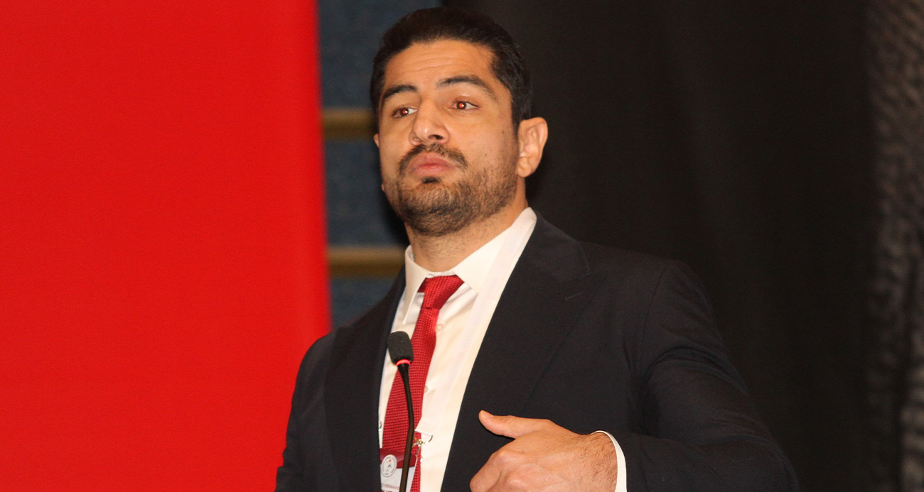 Güreşin Zirvesinde Değişim: Taha Akgül Federasyon Başkanlığına Getirildi