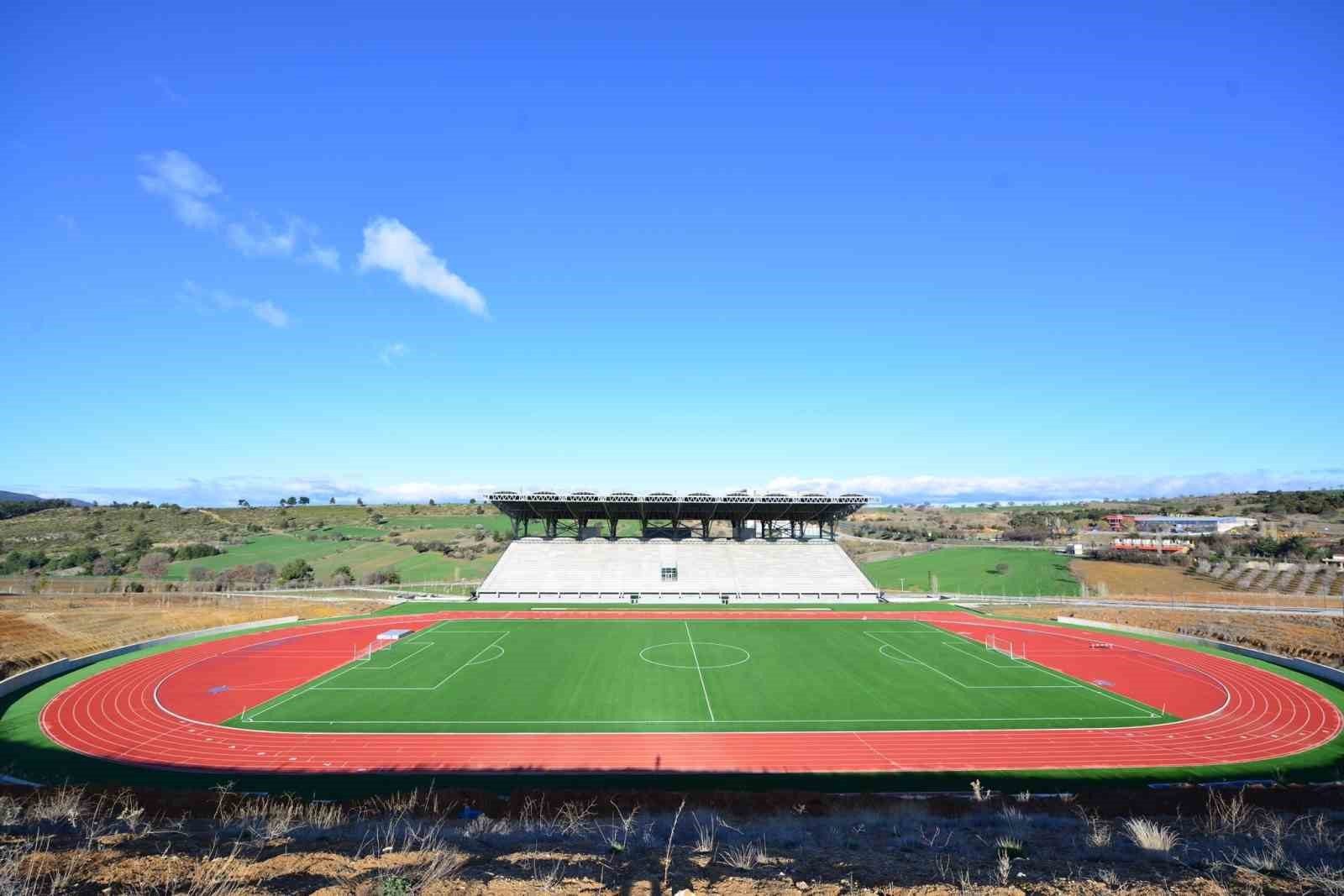 Uşak Üniversitesi'nin Spor Tesisleri Modern Bir Dönüşüm Geçiriyor
