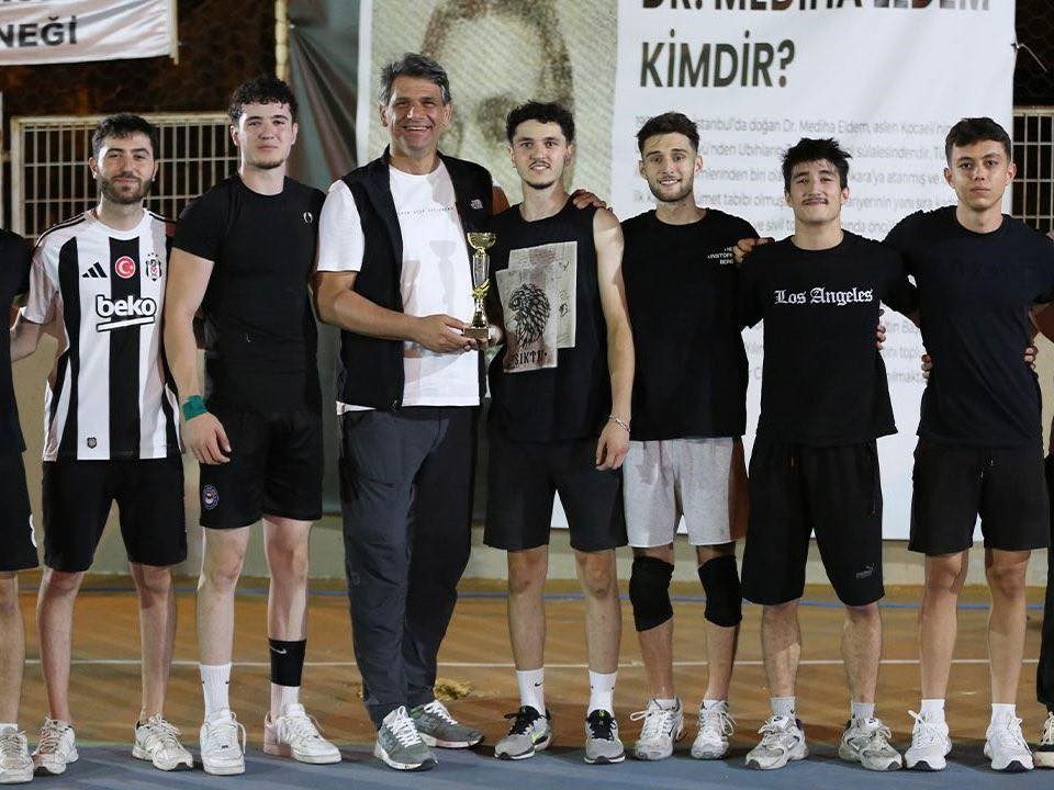 Uzuntarla’da sahada rekabet, gönüllerde dostluk kazandı