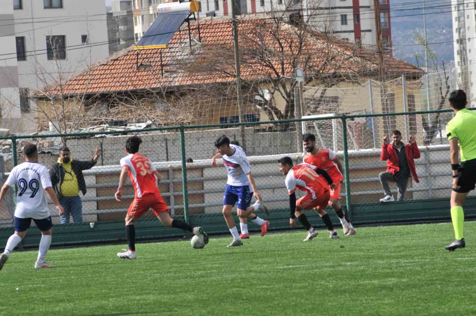 Yavru Aslanspor 90’da güldü