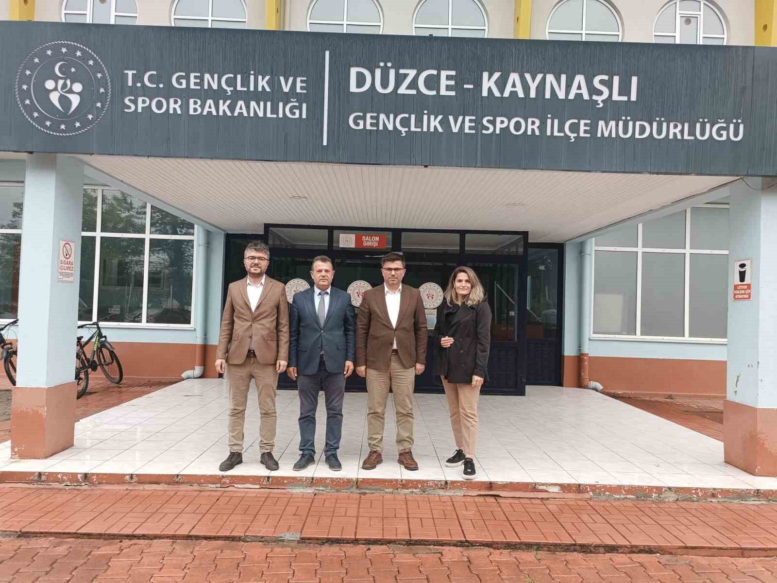 Yazıcı'dan Kaynaşlı sporcularına moral ziyareti