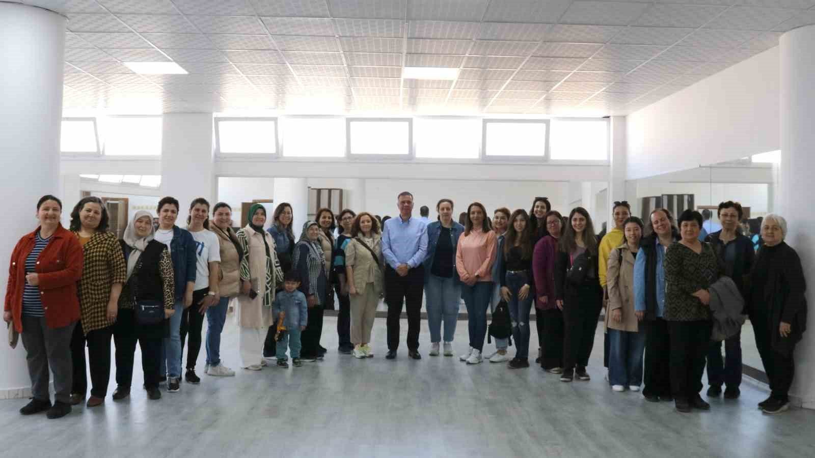 Yenipazar Belediyesi Sağlıklı Yaşam Merkezi vatandaşlara hizmet vermeye devam ediyor