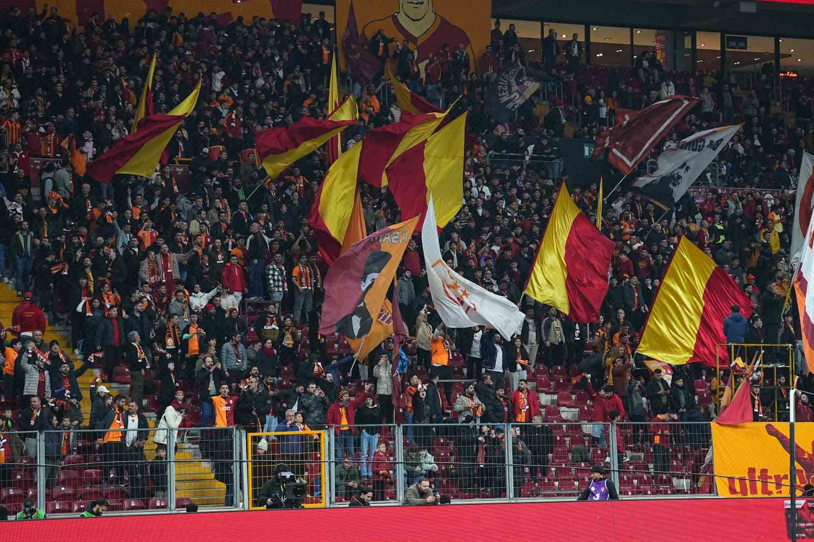 Ziraat Türkiye Kupası: Galatasaray: 1 – İstanbulspor: 0 (Maç devam ediyor)