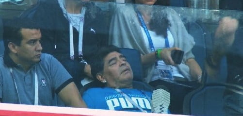 Maradona hastanelik oldu